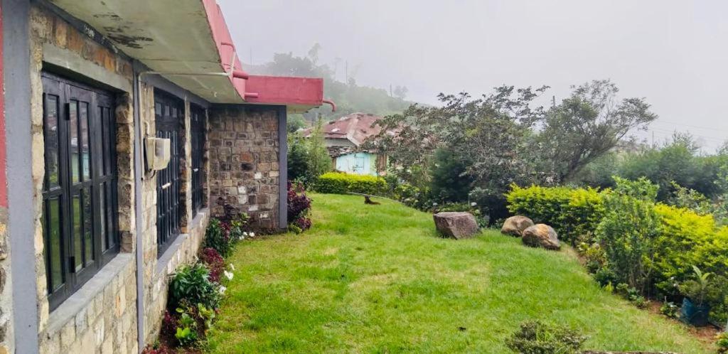 Misty Mountain Lodge Ohiya Exterior photo